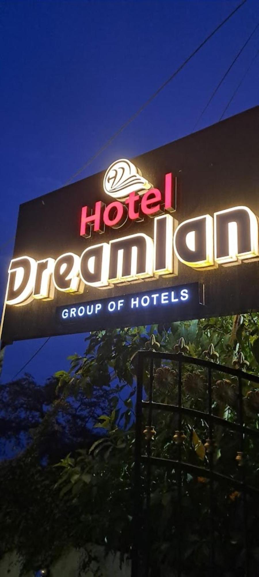 Hotel Dreamland Darjeeling Дарджилинг Екстериор снимка