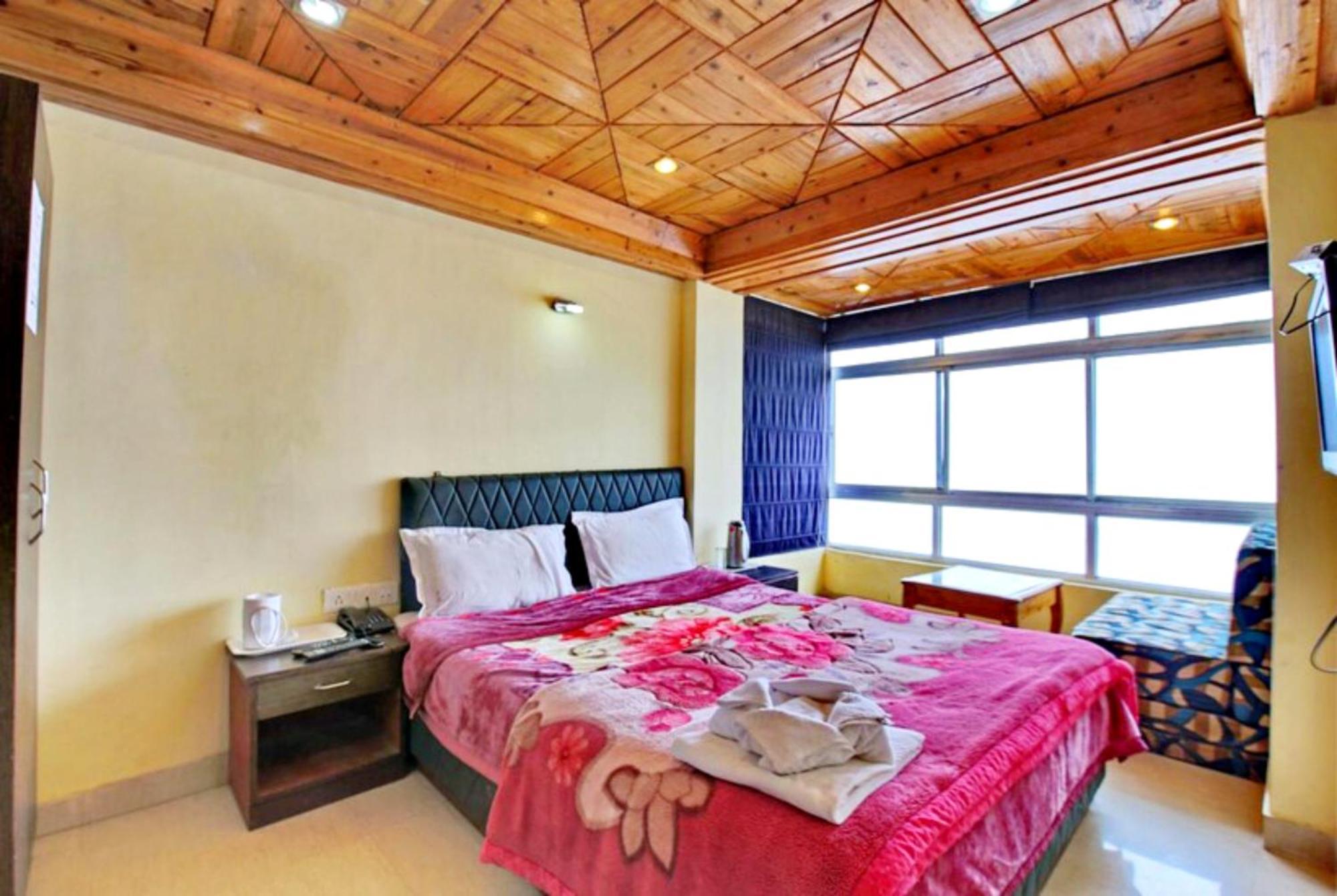 Hotel Dreamland Darjeeling Дарджилинг Екстериор снимка